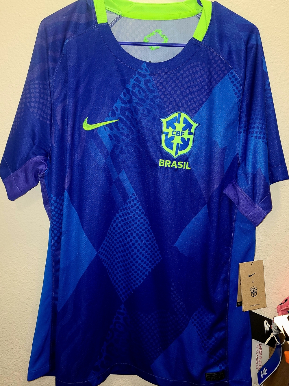Nike Brasil Men's Blue Jersey with Neon Yellow Accents XL